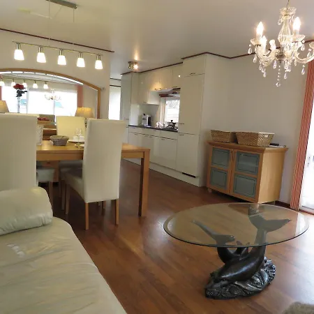 シャレー Chalet Chaletpark Holiday I *