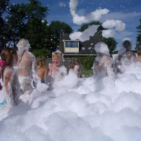 Chalet Chaletpark Holiday I Hensbroek